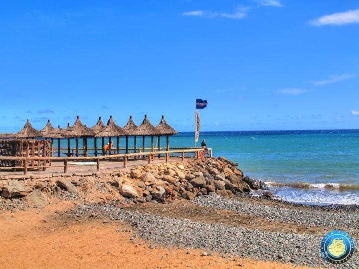 Moderno Apartamento Con Vistas Al Mar Playa Del Aguila  Exterior foto